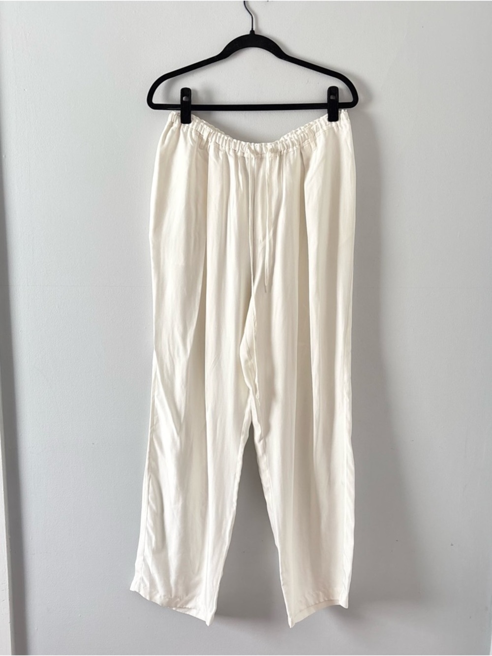 L’Academie NWT Satin Drawstring Wide Leg Pants Straight Lightweight Revolve